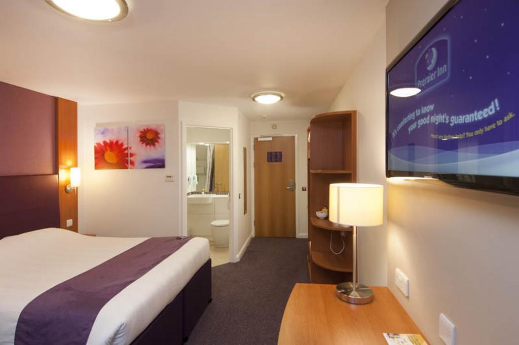 Premier Inn Edinburgh Central Εξωτερικό φωτογραφία